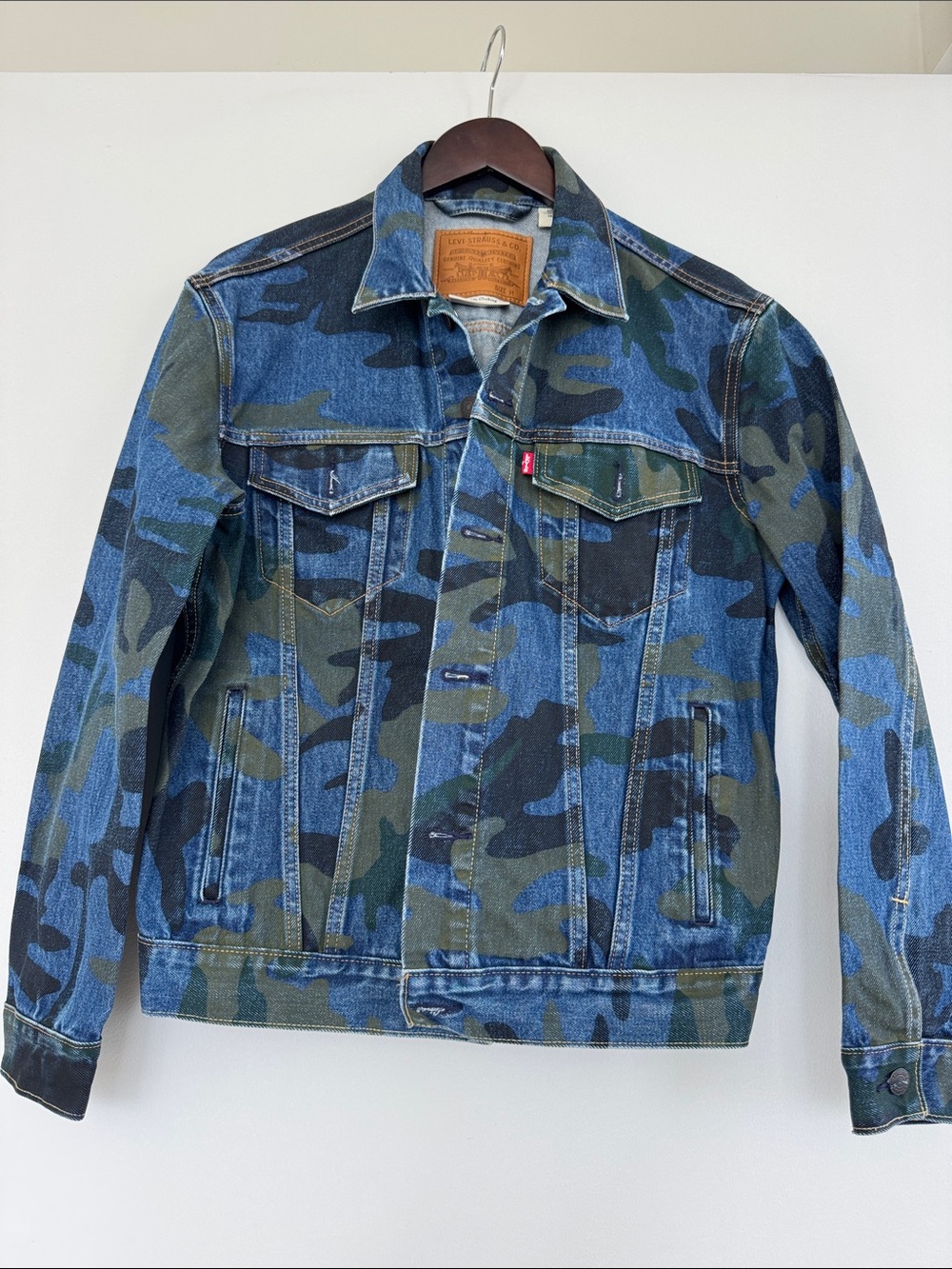 Levi's Blue & Green Camo Denim Trucker Jacket NWT